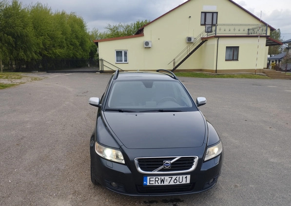 Volvo V50 cena 25000 przebieg: 308000, rok produkcji 2009 z Stargard małe 46
